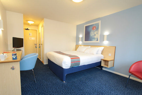 Travelodge Maidstone Central Room photo